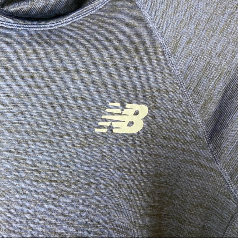 New Balance Heat Navy Blue Pullover. Size XSMALL. EUC - Picture 4 of 15